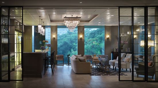 Oriental Bar