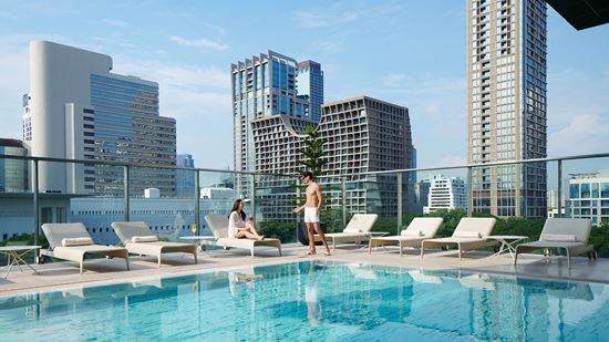 Swimming pool
