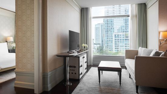 One Bedroom Suite Park View