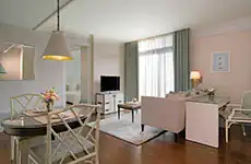 One Bedroom Suite City View